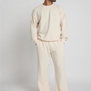 Comfrt Ivory Loungewear Set Size XS Unisex